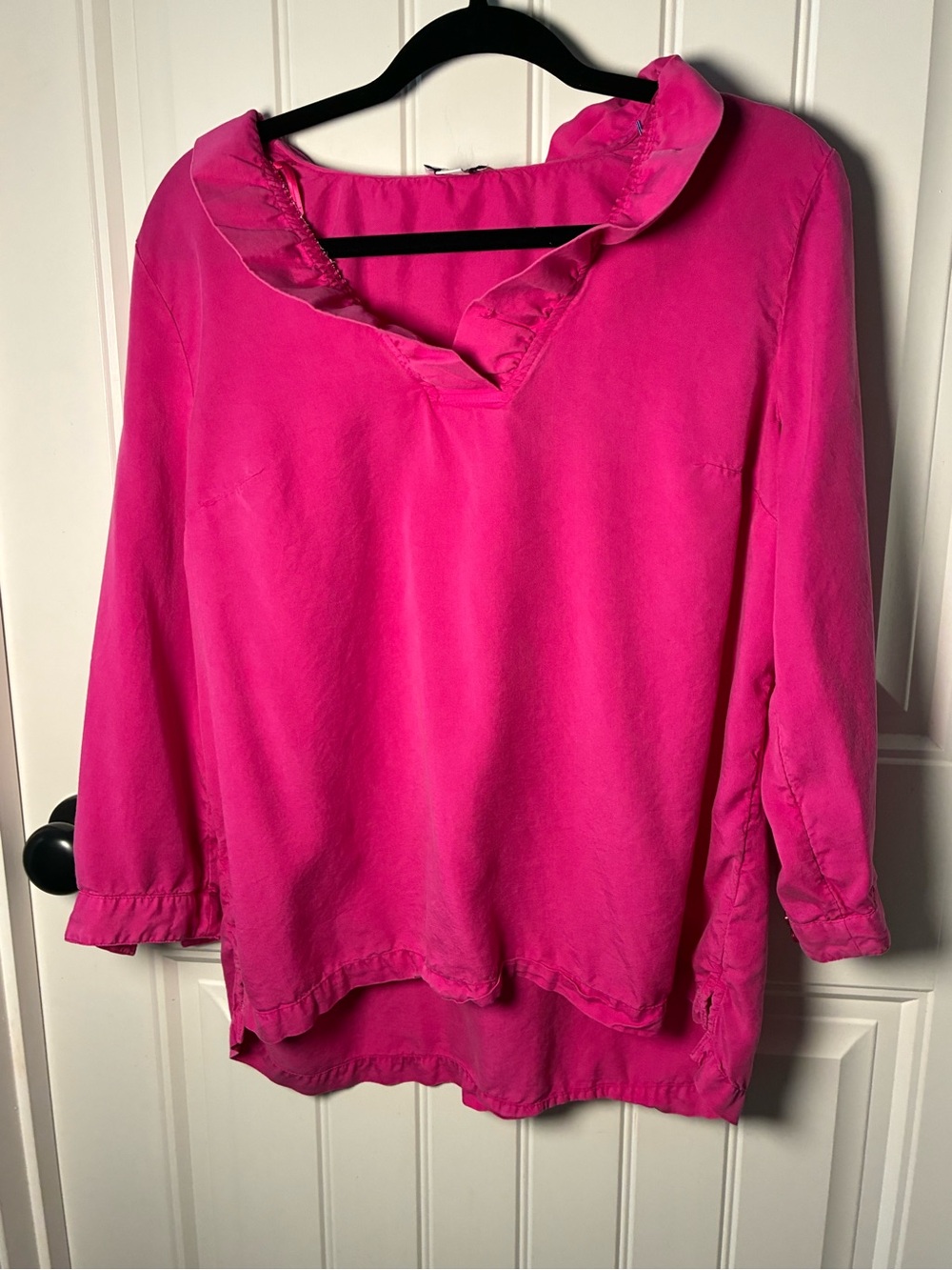 crown & ivy Bright Pink Ruffle Collar Blouse